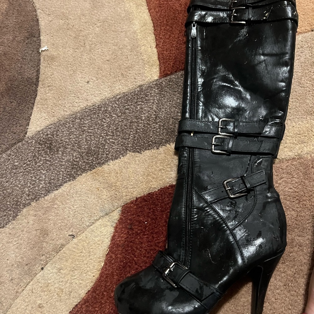 I’m selling the boots and dress for $90